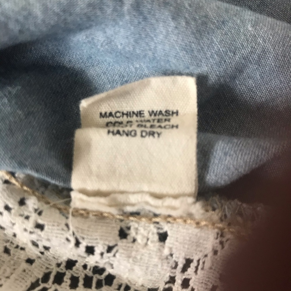 Iris Los Angeles Lace Chambray Shirt - Picture 11 of 12